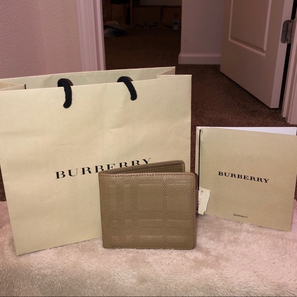 🌟Leather Burberry wallet🌟